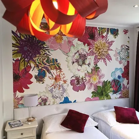 Du Raisin Hotel 2*