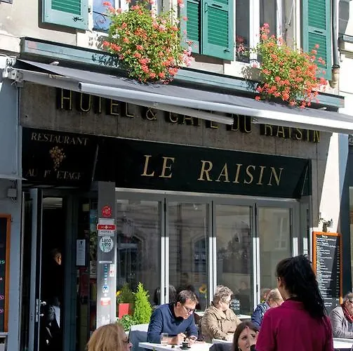 Du Raisin Hotel