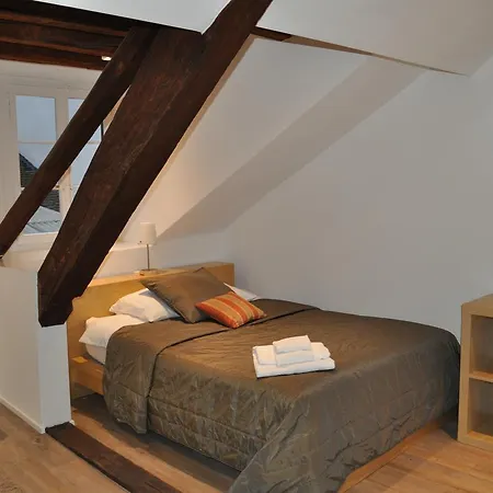 Du Raisin Hotel Lozanna